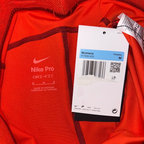 Nike Women's Pro 3" Red Striped Shorts - Picture 5 of 5